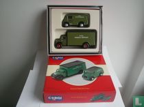 Morris J Van & Bedford Box Van 'BRS Parcels Services'