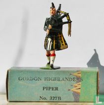 Gordon Highlanders Piper