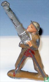 Soldat avec mitrailleuse