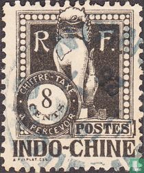 Angkor dragon