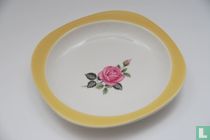 Cake plate dark yellow