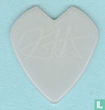 Metallica, Kirk Hammett, JAZZ III Glow in the Dark Heart, Plectrum, Guitar Pick 2009