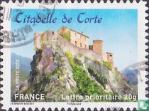 Châteaux