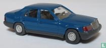 Mercedes-Benz 260 E