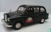 Austin FX4 Taxi 'WHS Souvenirs'