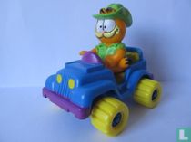 Garfield in blue jeep