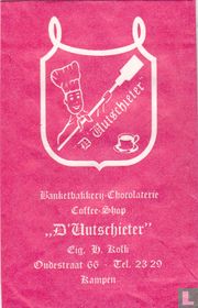 Banketbakkerij Chocolaterie Coffee Shop "D'Uutschieter"