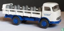 Mercedes-Benz LP 321