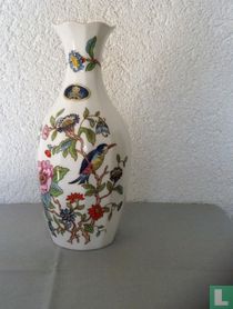 Vase anglais en porcelaine fine