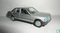 Mercedes-Benz 190 - 190 E