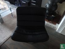 Fauteuil Artifort Design F978