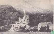 Lourdes, Vue d'ensemble de la Basilique