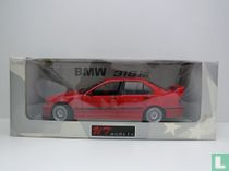 BMW 318 IS