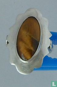 Zilveren ring met tijgeroog