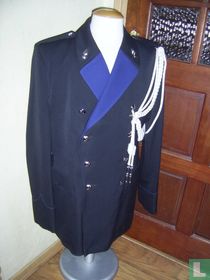 KMAR Tunika mit Nestel und Nestelnadeln