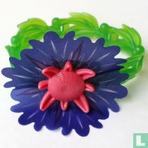 Flower bracelet
