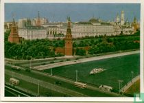 Kremlin en rivier Moskva (6)