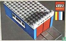 Lego 348 Garage with automatic doors