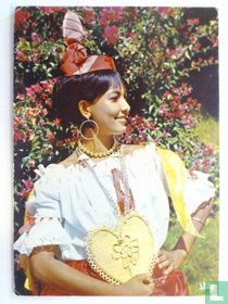Folklore antillais: danseuse du groupe "Loulou Boislaville"