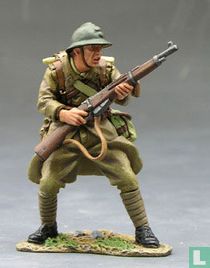 Französischer Soldat bereitstehen