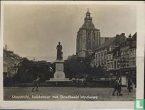Maastricht Boschstraat met Standbeeld Minckelers