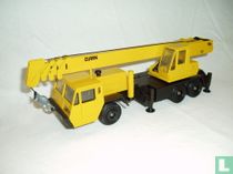 Clark 720