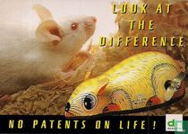 A000198 - Dierenbescherming "Look At The Difference"