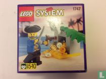 Lego 1747 Treasure Surprise