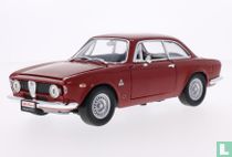 Alfa Romeo Giulia Sprint GTA