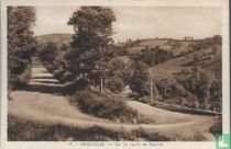 Arfeuilles, Sur la route de Roanne