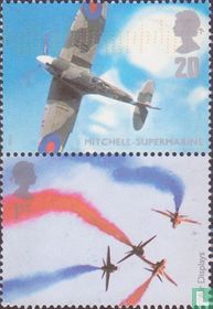 Spitfire et flèches rouges