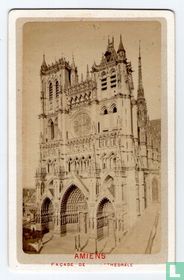 Amiens - Facade de la Cathédrale