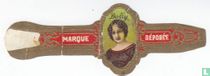 Dolly - Marque - Déposée 