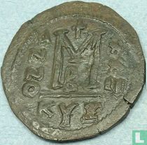 Empire byzantin  AE30 Follis  (Justinien I, Cyzicus, année 12)  539 CE