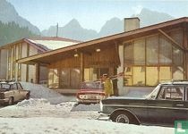 CAR08052 - Mercedes-Benz 220, Ford Taunus 17M, Triumph 2000 Sedan