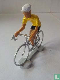 Radfahrer, die gelbe Trikot 