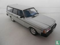 Volvo 245 GLT USA