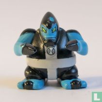 XLR8