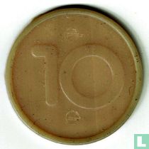 10