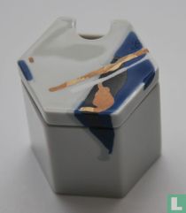 Passe-partout mustard pot for members of the Council for Europe