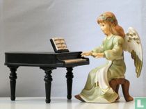Engel speelt Piano
