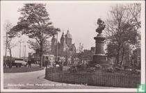 Prins Hendrikkade met St. Nicolaaskerk
