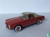 Mercedes-Benz 230 SL