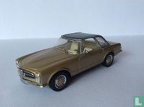 Mercedes-Benz 230 SL 