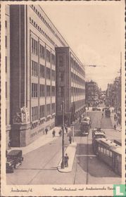 Amsterdam.    Utrechtschestraat met Amsterdamsche Bank