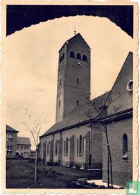 St. Idesbaldusinstituut - Zicht op de kapel