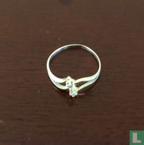 Ring met 2 briljantjes