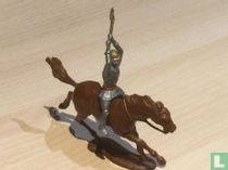 Rüstung mit Axt zu Pferd