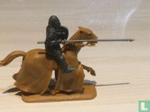 Ritter zu Pferd mit Turnierlanze 