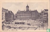 Amsterdam.     Kon. Paleis met Dam
